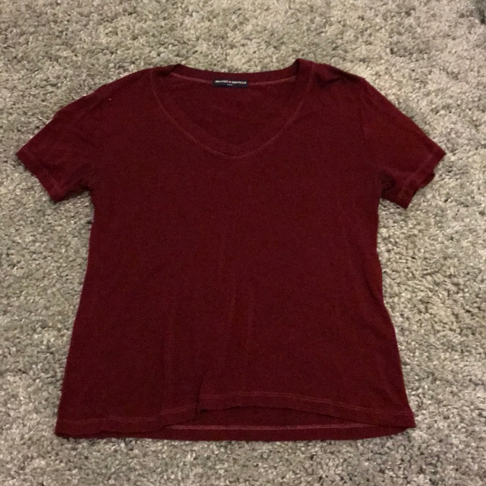 Maroon brandy Melville t shirt